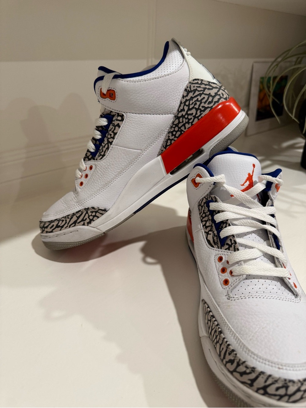 Air Jordan 3 Retro White Blue Orange Elephant Print Men’s Size 10